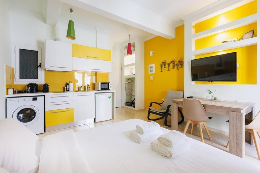 Relaxing Studio In Athens City Center Экстерьер фото